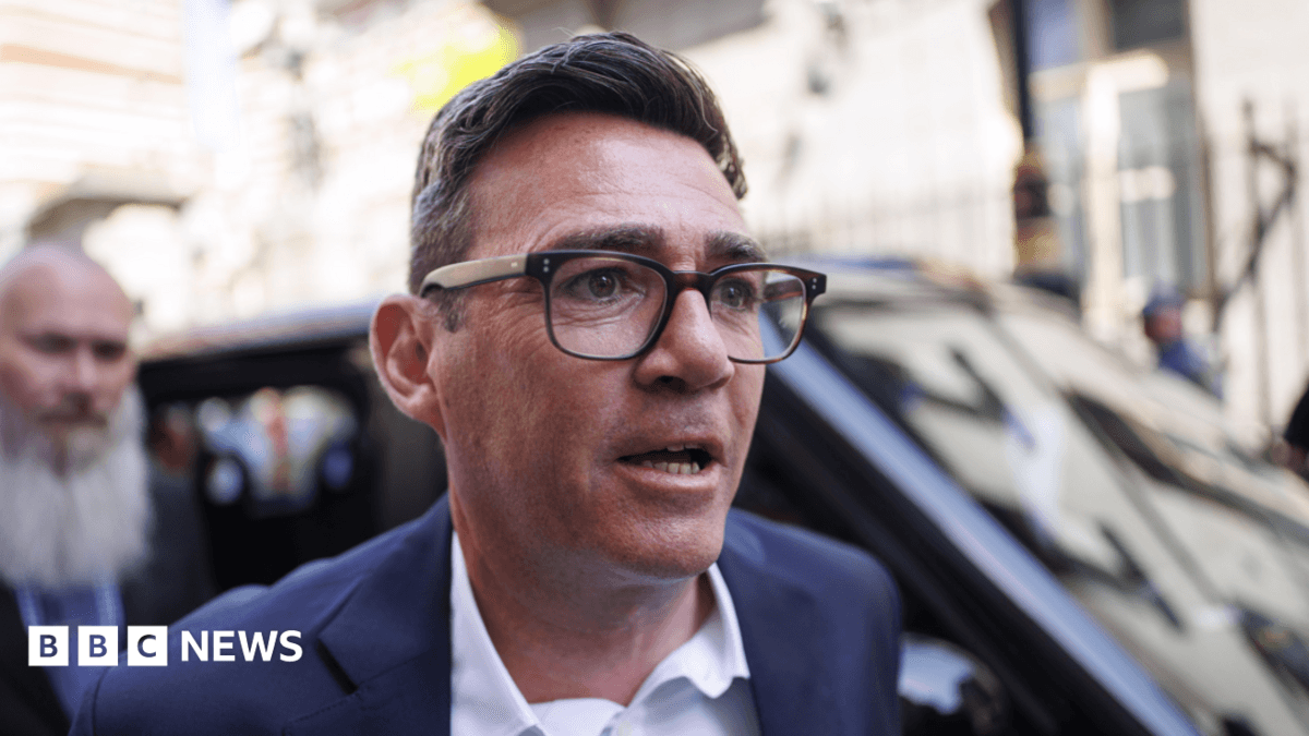 Burnham could be leader in weeks under Labour timetable